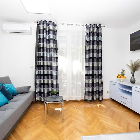 ספליט Apartment Paolo By The Beach Znjan מראה חיצוני תמונה