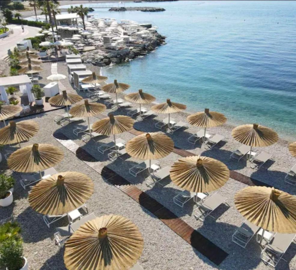 ספליט Apartment Paolo By The Beach Znjan מראה חיצוני תמונה