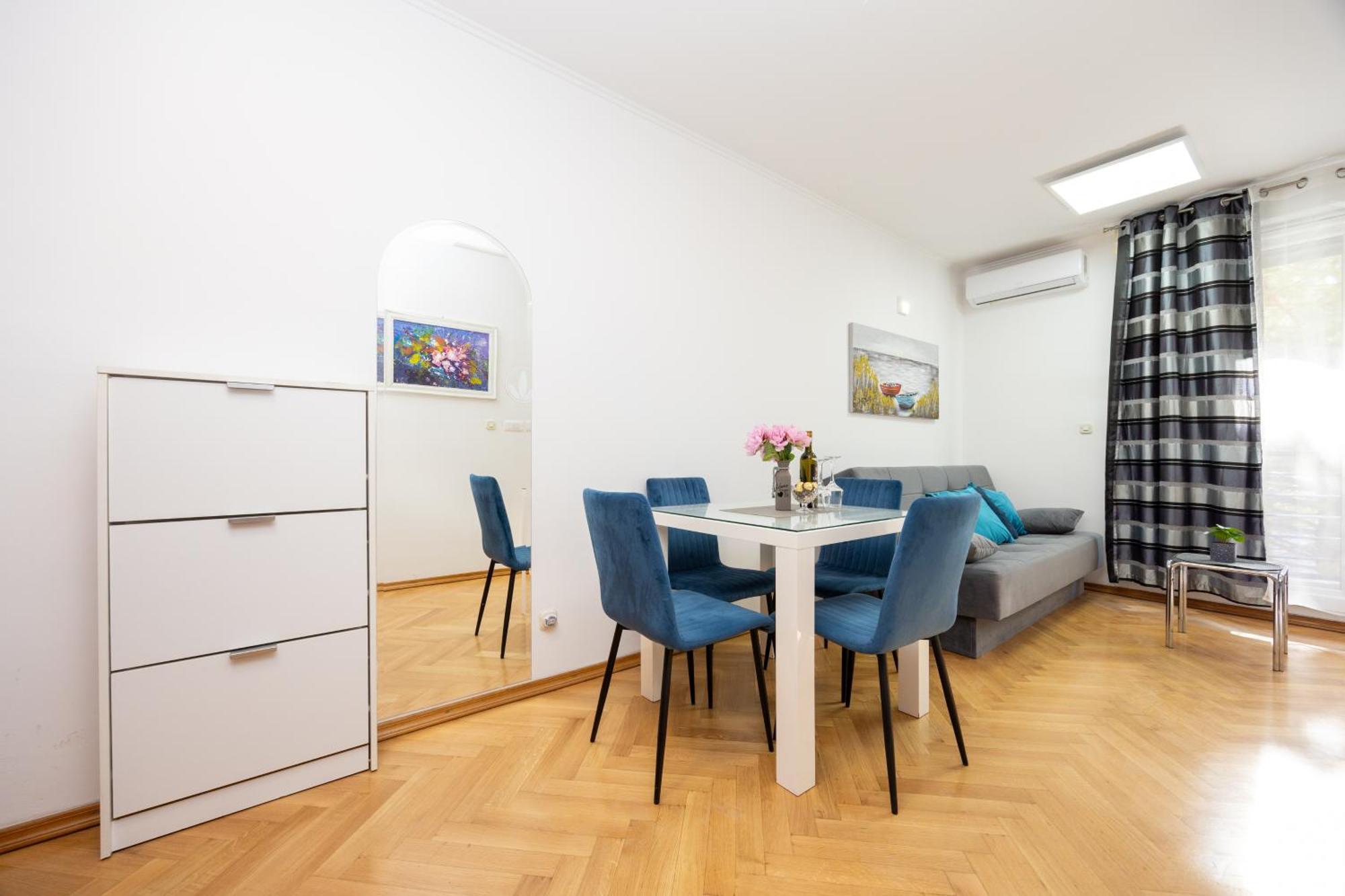 ספליט Apartment Paolo By The Beach Znjan מראה חיצוני תמונה