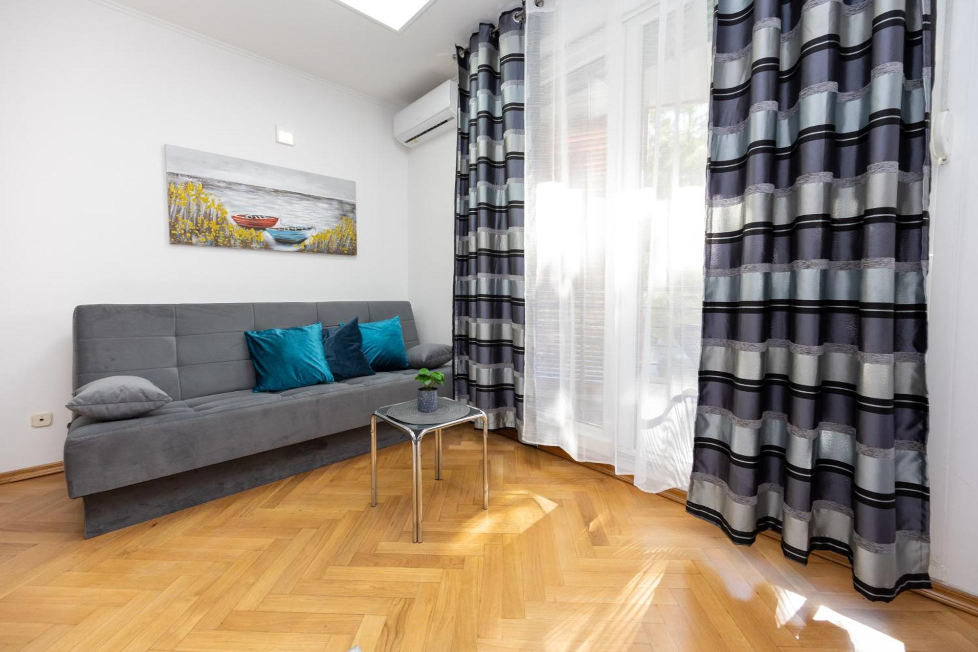 ספליט Apartment Paolo By The Beach Znjan מראה חיצוני תמונה